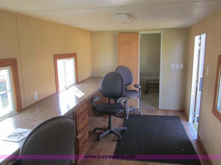 image for item K4741 2006 Cavalier office trailer