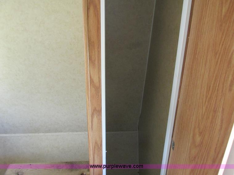 image for item K4741 2006 Cavalier office trailer