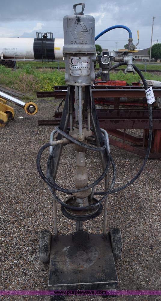 image for item K7325 Graco 222-772 pump mixer