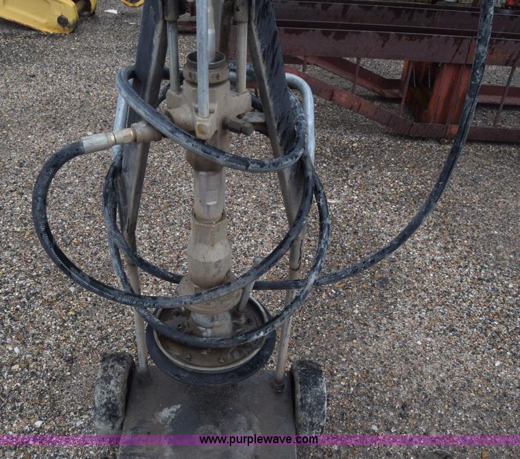 image for item K7325 Graco 222-772 pump mixer