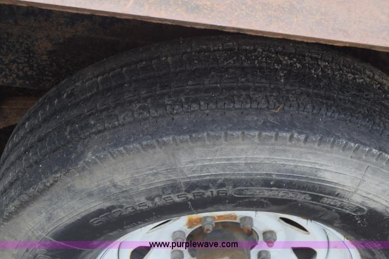 image for item K7328 1990 Star utility trailer