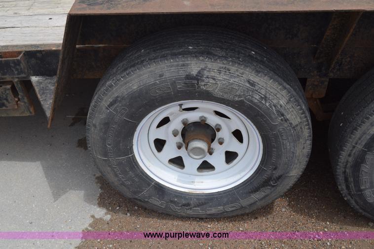 image for item K7328 1990 Star utility trailer