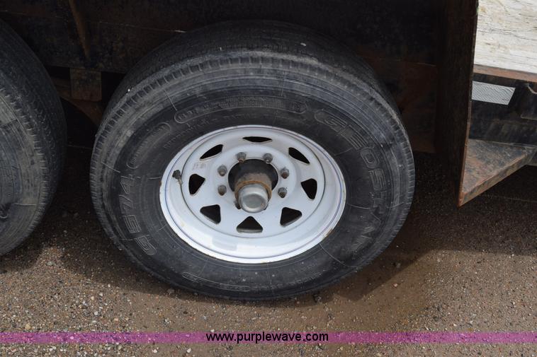 image for item K7328 1990 Star utility trailer