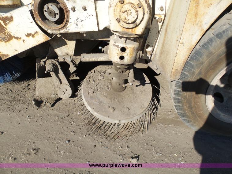 image for item K7676 Elgin Pelican S street sweeper