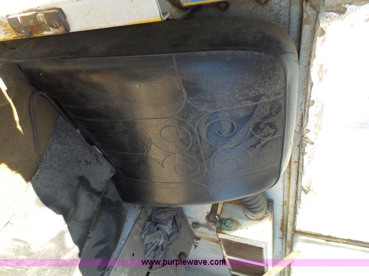 image for item K7676 Elgin Pelican S street sweeper