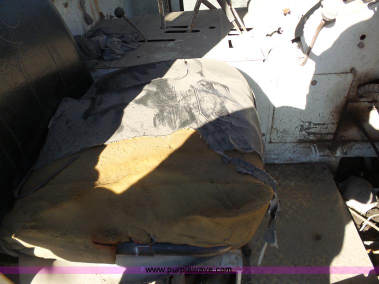 image for item K7676 Elgin Pelican S street sweeper