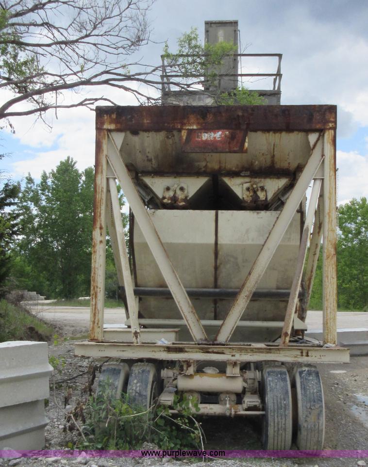 image for item K7833 Con-e-co concrete plant