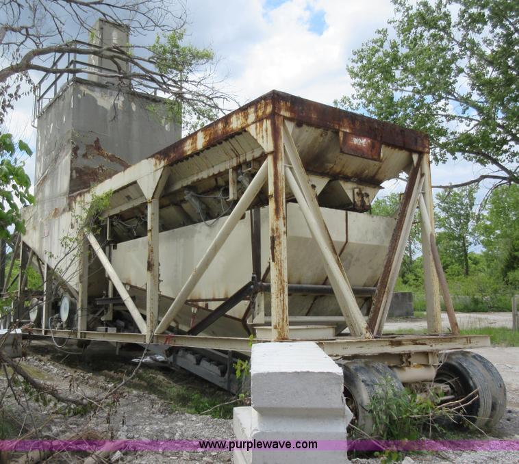 image for item K7833 Con-e-co concrete plant