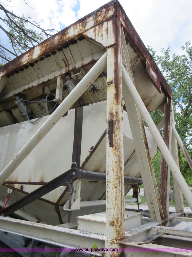 image for item K7833 Con-e-co concrete plant