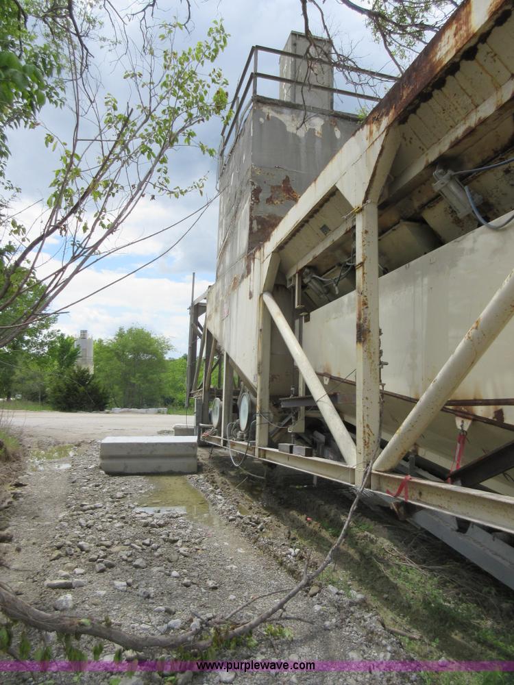 image for item K7833 Con-e-co concrete plant