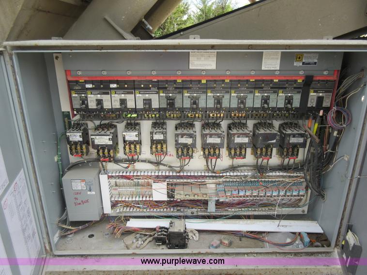 image for item K7833 Con-e-co concrete plant