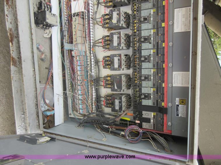 image for item K7833 Con-e-co concrete plant