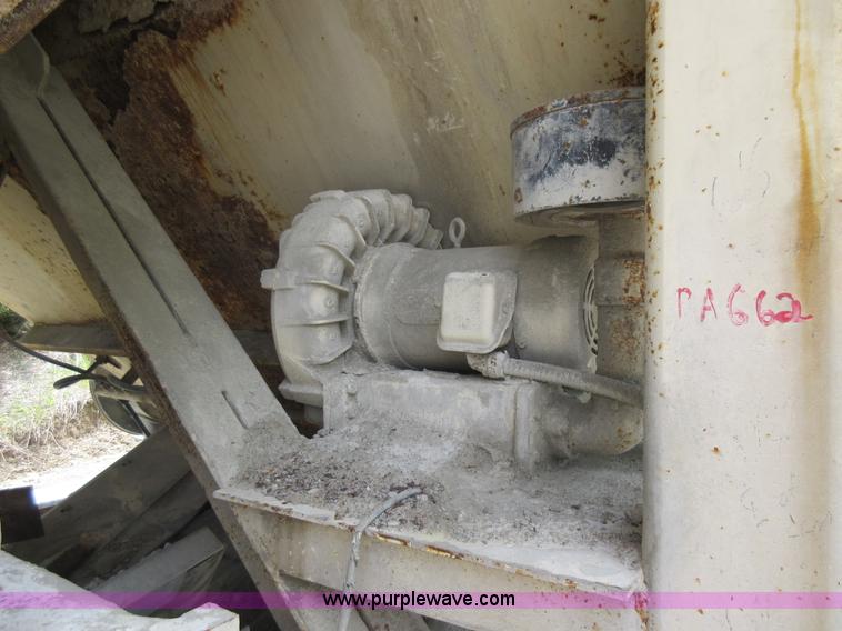 image for item K7833 Con-e-co concrete plant