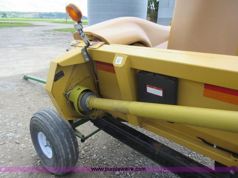 image for item K7838 Lexion C508-30 corn head<br />A bidding system error occurred in the last moments of bidding on this asset in our June 29th Ag Equipment Auction.