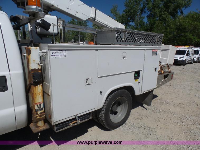 image for item K7915 2008 Ford F550 bucket truck