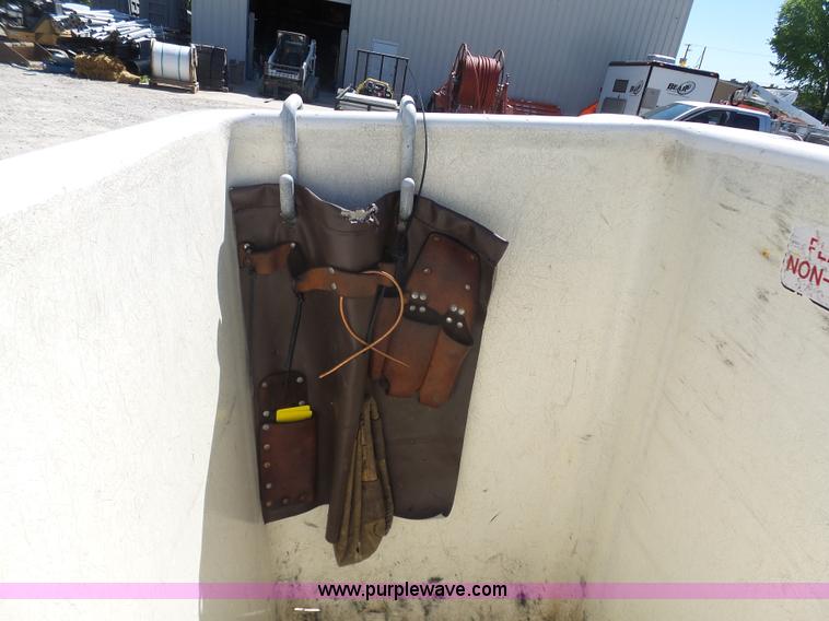 image for item K7915 2008 Ford F550 bucket truck