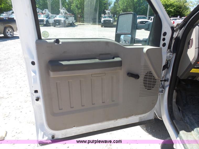 image for item K7915 2008 Ford F550 bucket truck