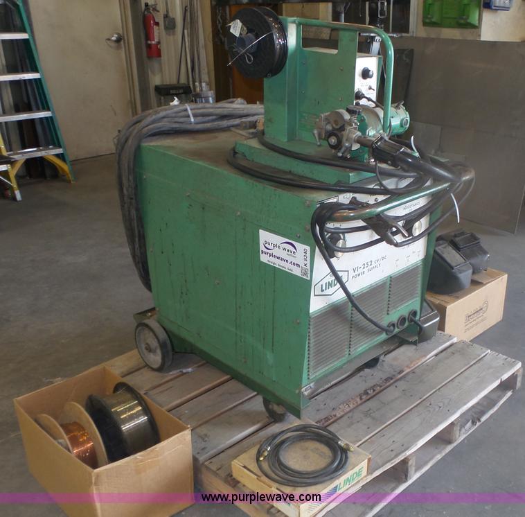 image for item K8340 Linde VI-252 wire feed welder