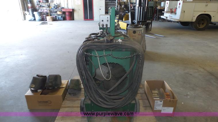 image for item K8340 Linde VI-252 wire feed welder