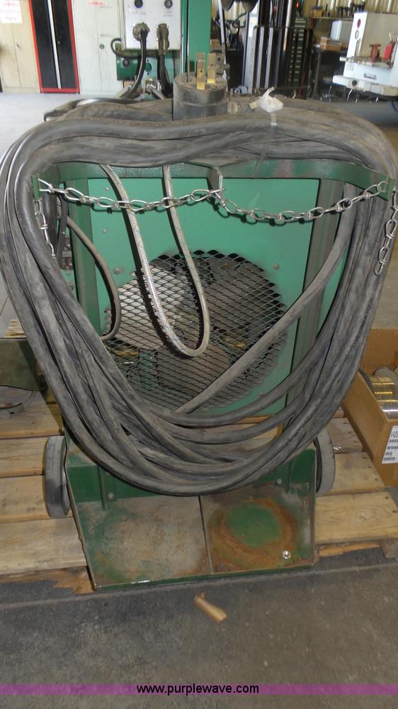 image for item K8340 Linde VI-252 wire feed welder
