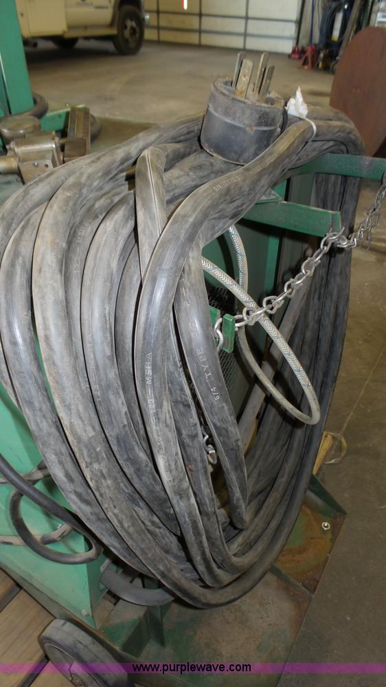 image for item K8340 Linde VI-252 wire feed welder