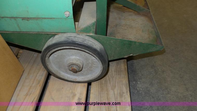 image for item K8340 Linde VI-252 wire feed welder