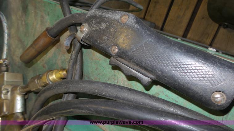 image for item K8340 Linde VI-252 wire feed welder