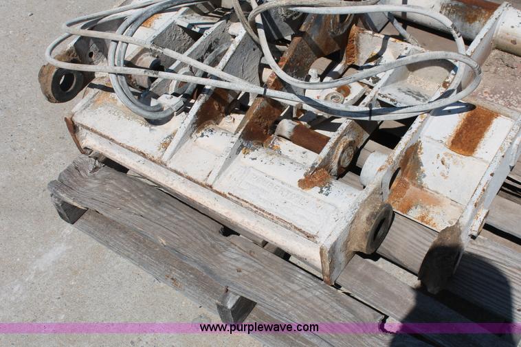 image for item K8800 Pemberton loader quick attach