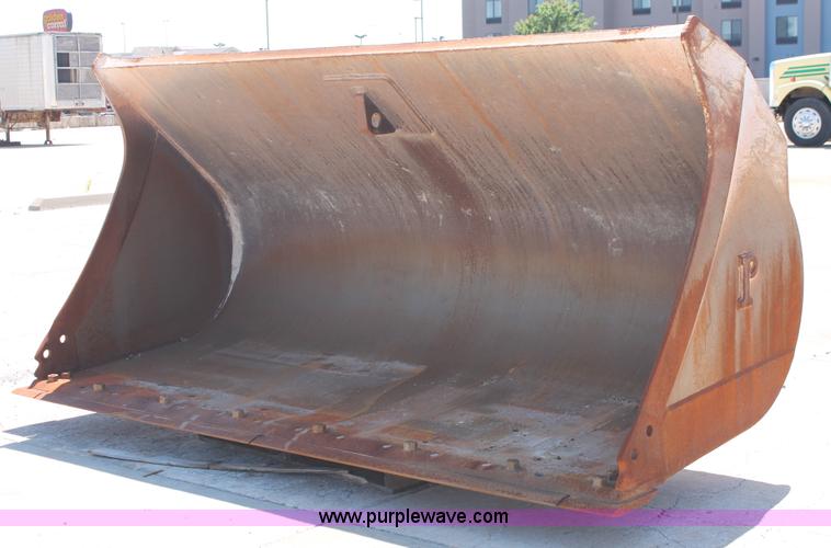 image for item K8801 Pemberton 6218 loader bucket