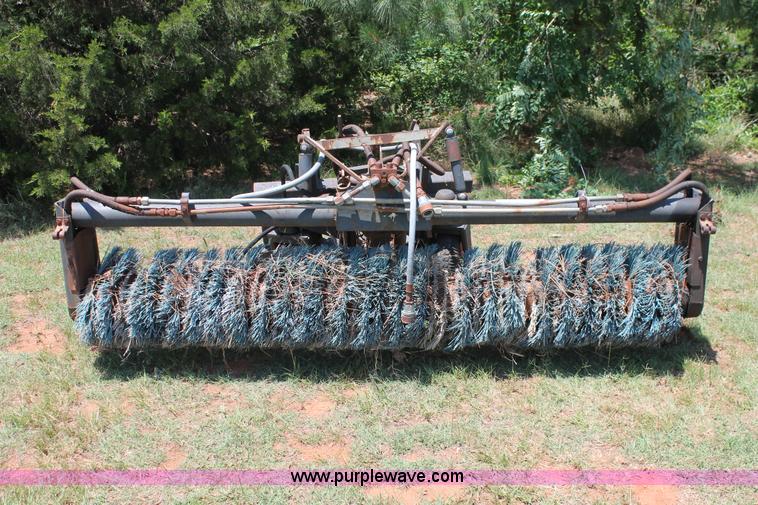 image for item K8803 Balderson BHBITO mount with sweeper broom