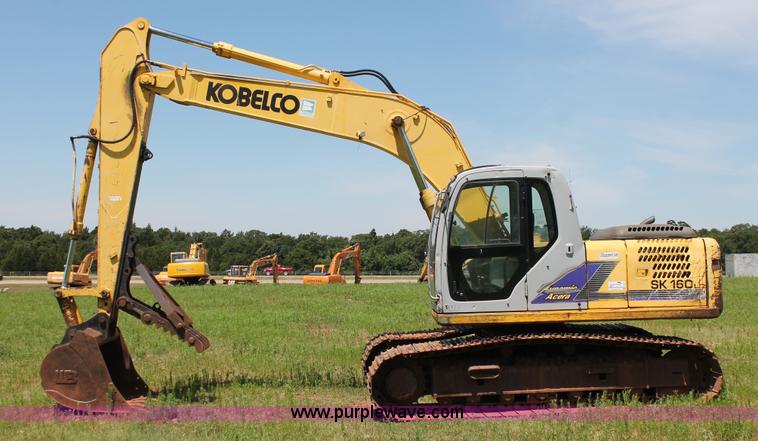image for item K8805 2005 Kobelco SK160LC excavator