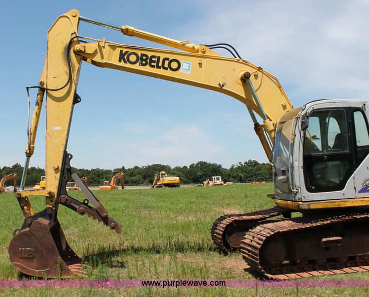 image for item K8805 2005 Kobelco SK160LC excavator