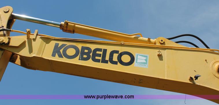 image for item K8805 2005 Kobelco SK160LC excavator