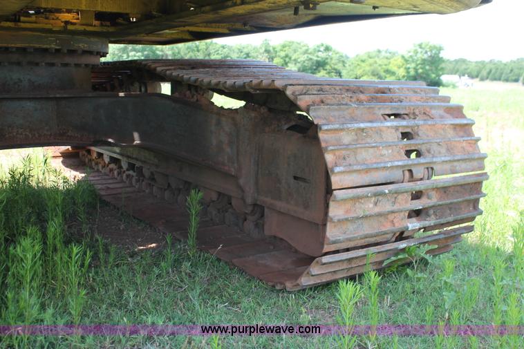 image for item K8805 2005 Kobelco SK160LC excavator