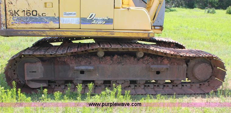 image for item K8805 2005 Kobelco SK160LC excavator