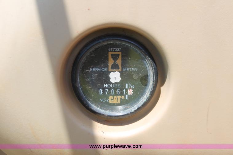 image for item K8806 1998 Caterpillar 322B L excavator