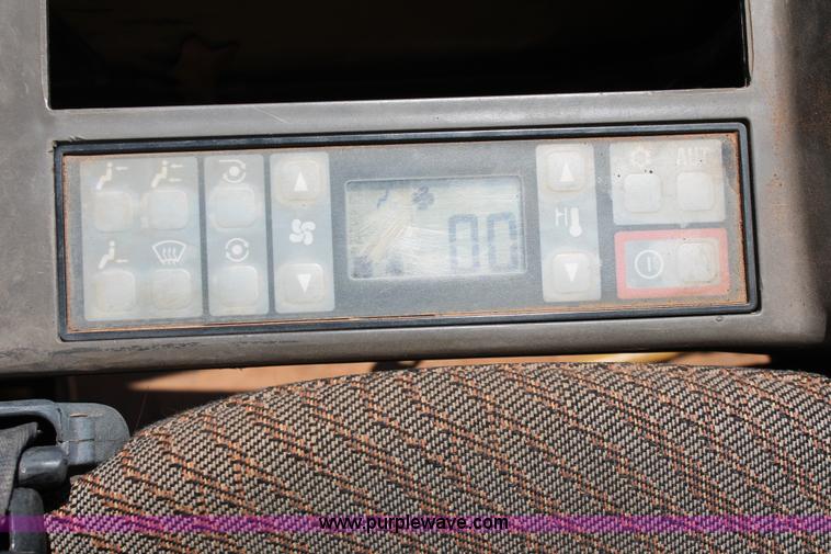 image for item K8806 1998 Caterpillar 322B L excavator