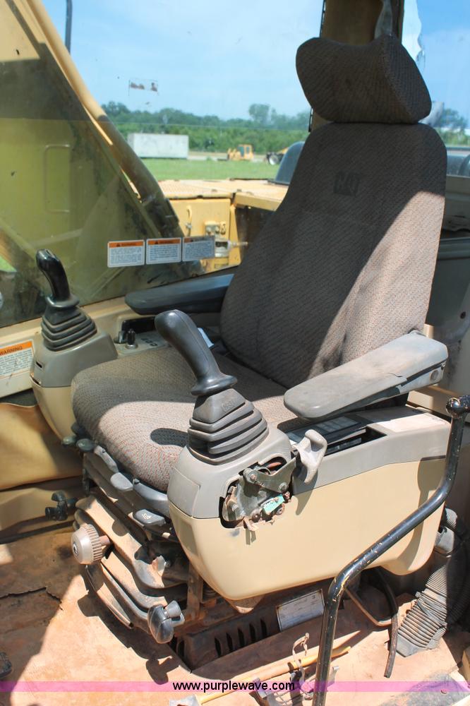 image for item K8806 1998 Caterpillar 322B L excavator