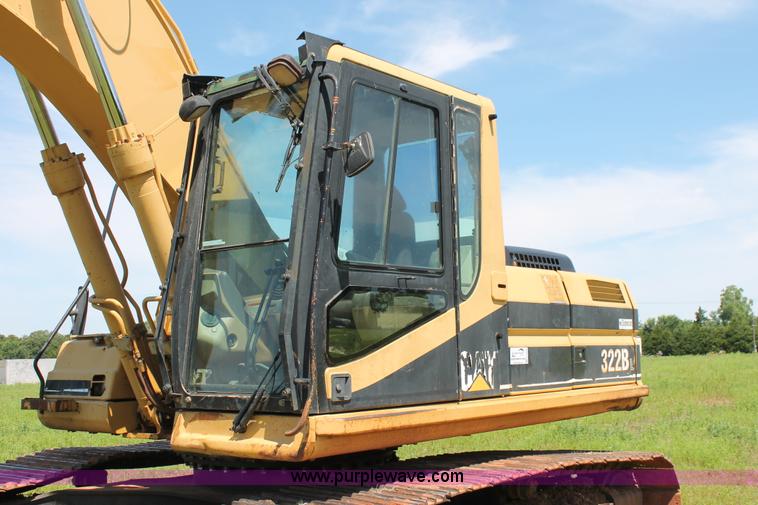 image for item K8806 1998 Caterpillar 322B L excavator