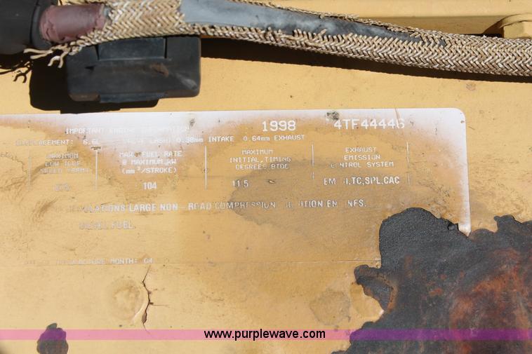 image for item K8806 1998 Caterpillar 322B L excavator