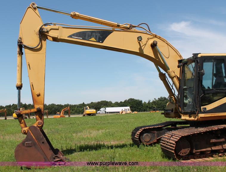 image for item K8806 1998 Caterpillar 322B L excavator