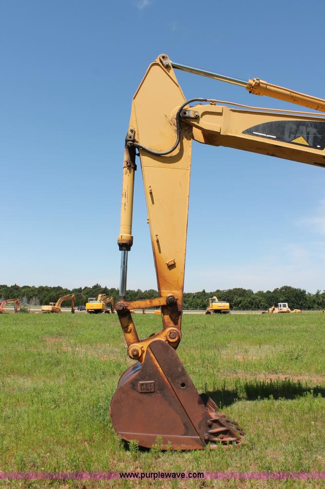 image for item K8806 1998 Caterpillar 322B L excavator