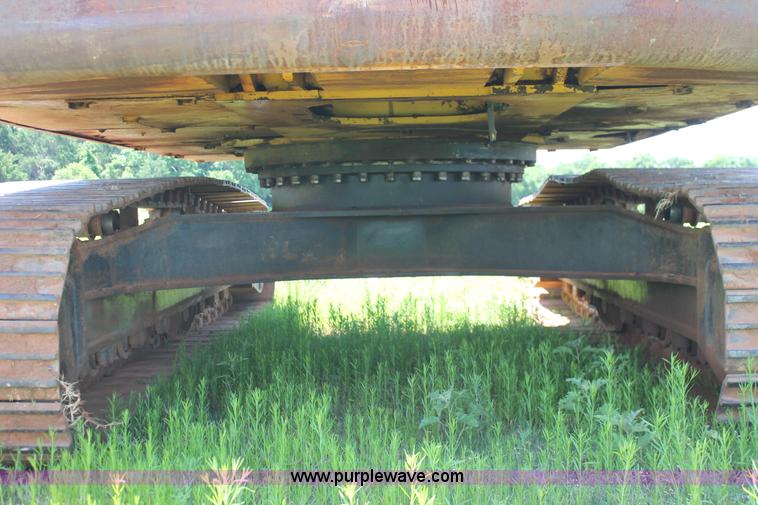 image for item K8806 1998 Caterpillar 322B L excavator