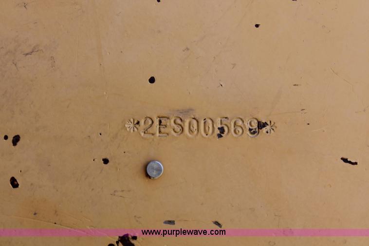 image for item K8806 1998 Caterpillar 322B L excavator