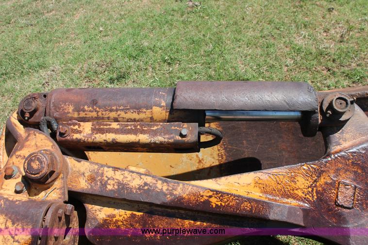 image for item K8807 Esco 12E grapple