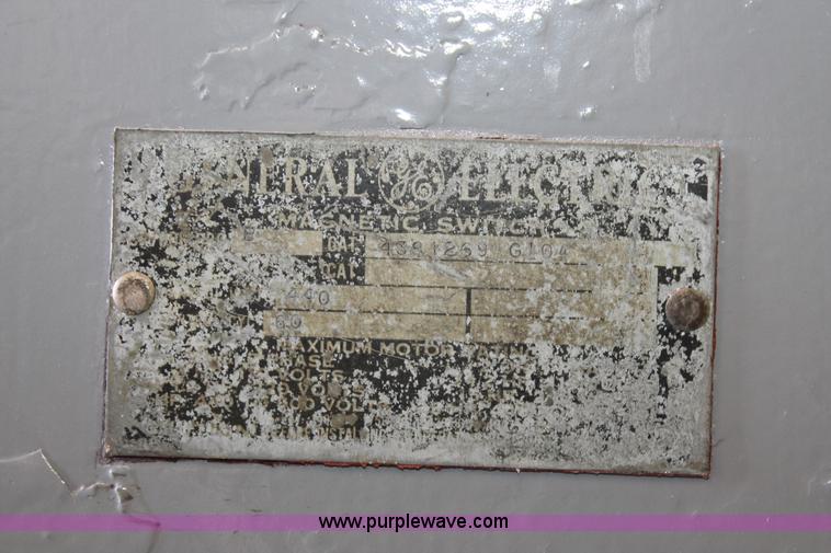 image for item K8810 American Pacemaker 16X126 lathe