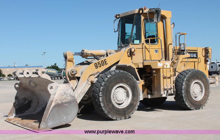 image for item K8813 1989 Caterpillar 950E wheel loader