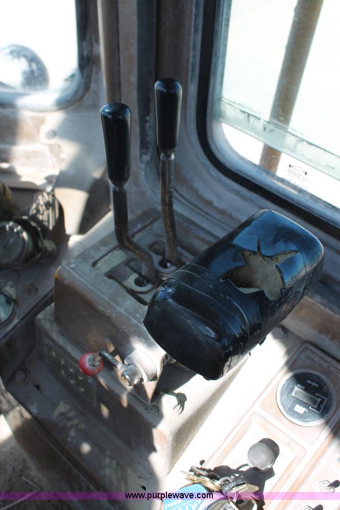 image for item K8813 1989 Caterpillar 950E wheel loader