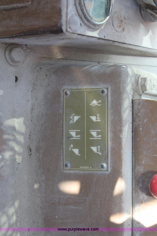 image for item K8813 1989 Caterpillar 950E wheel loader