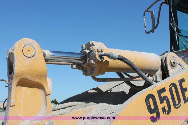 image for item K8813 1989 Caterpillar 950E wheel loader